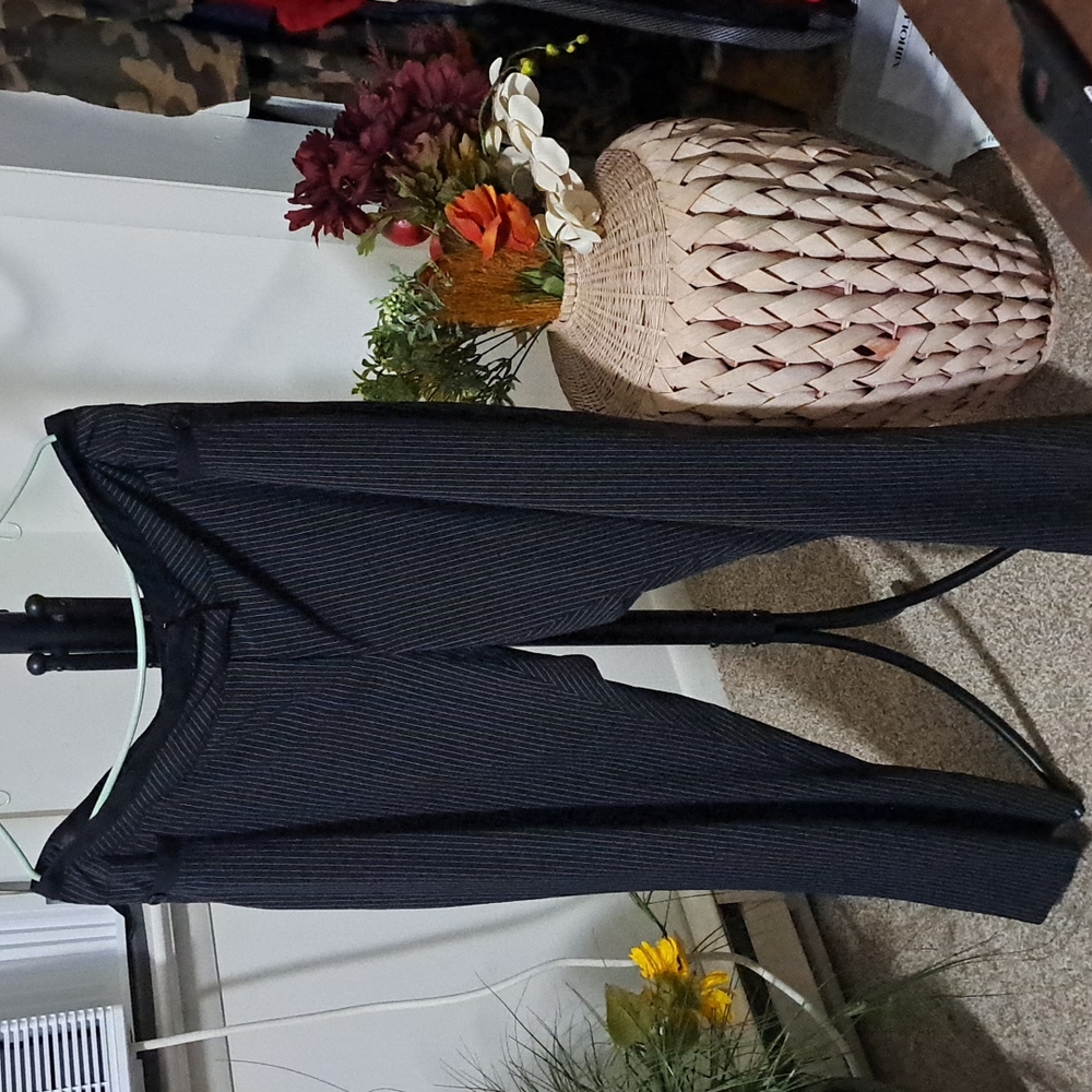 Pants - Picture 2 of 3